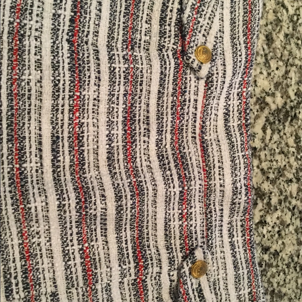 Skirt with tags